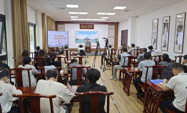 孟子研究院举办科研讲座：梁涛主讲《义理与考据之间——我的治学